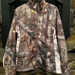 Women’s Browning Camo Soft Shell Jacket